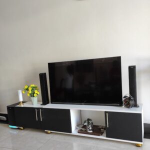 Tokyo Expandable 6ft Modern  Tv Stand